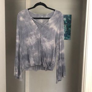 Longsleeve Flowy V-neck top